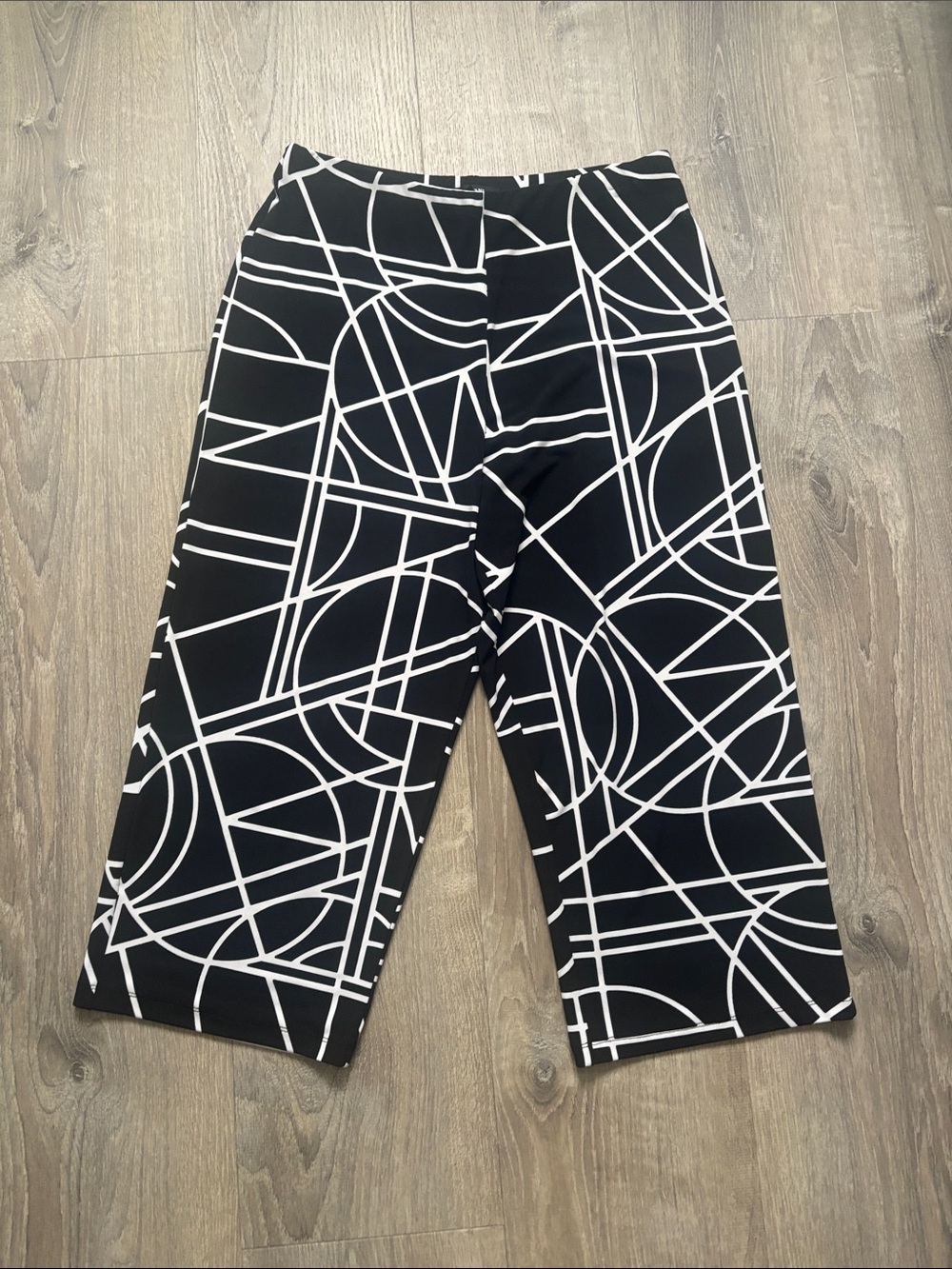 Alfani Black Jogger Pants with White Geometric Print